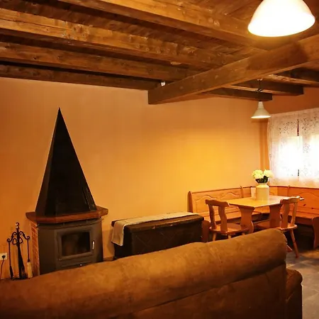 Apartamentos Turisticos Las Carballedas * Rabanal del Camino