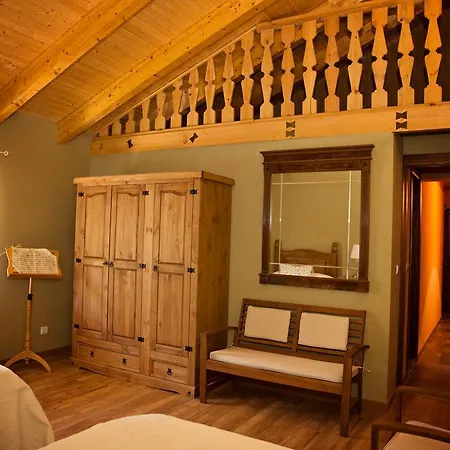 Apartamentos Turisticos Las Carballedas