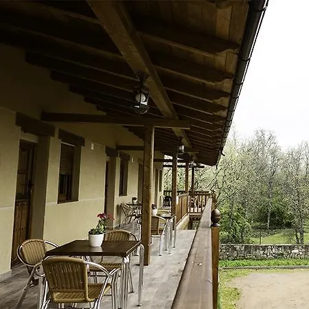 Turisticos Carballedas Rabanal del Camino