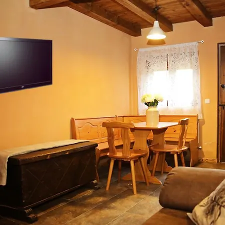 Apartamentos Turisticos Las Carballedas Rabanal del Camino